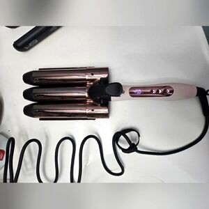 L'ange, Le Tridente - Hair waver